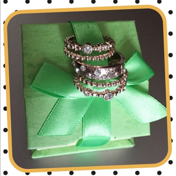 5 Stackable Rose Gold Plated Rings - Picture 2 of 4